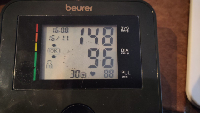 Bloeddrukmeter: 148/96